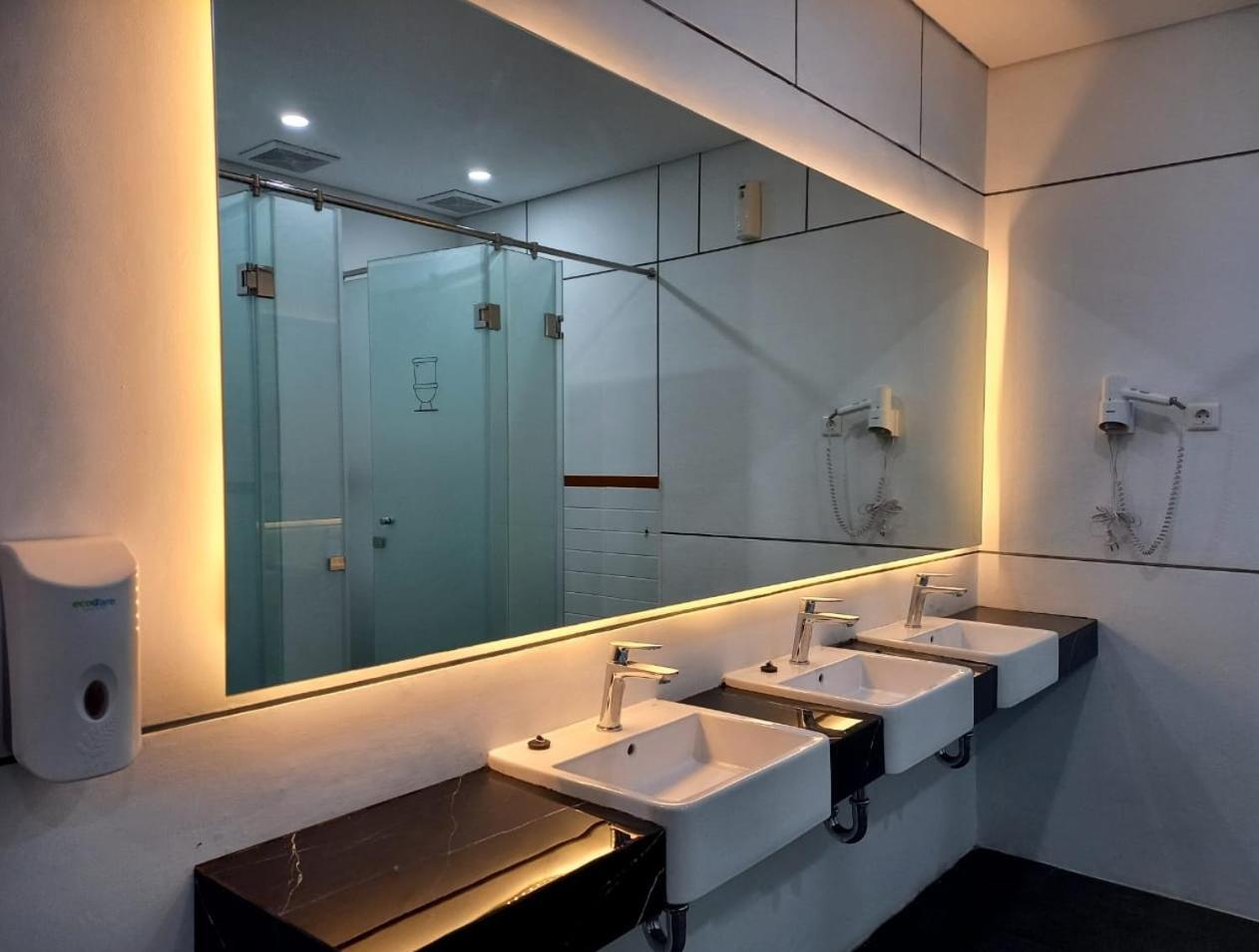 Nindya Biodistrict Hotel Bandung Esterno foto